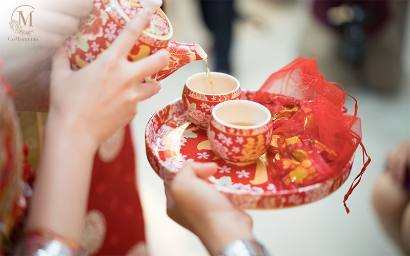 Wedding tea ceremony with red tea set